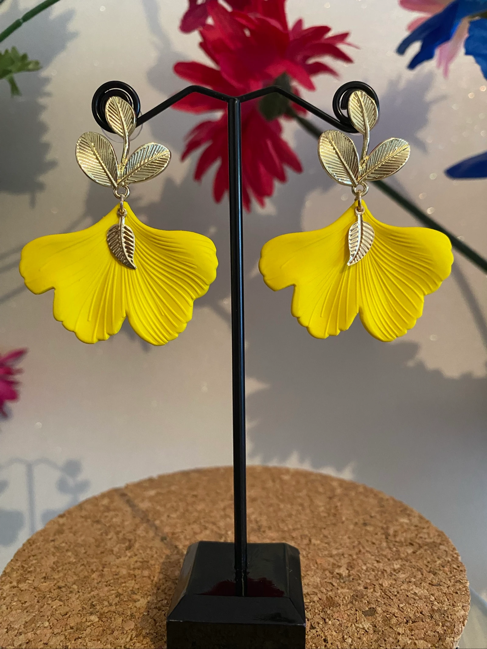 Boucles d’oreilles feuille de gingko jaune